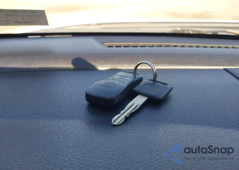 2011 Nissan Versa 1.8S из США, поврежденный, VIN 3N1BC1CP3BL443802